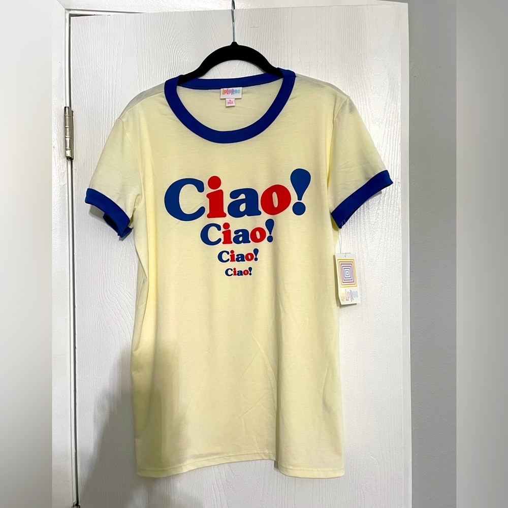 NWT - LuLaRoe Ciao T-shirt